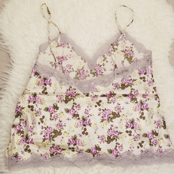 💕GOLD HAWK💕 100% Silk Camisole Egg Shell M NWT - Picture 2 of 7